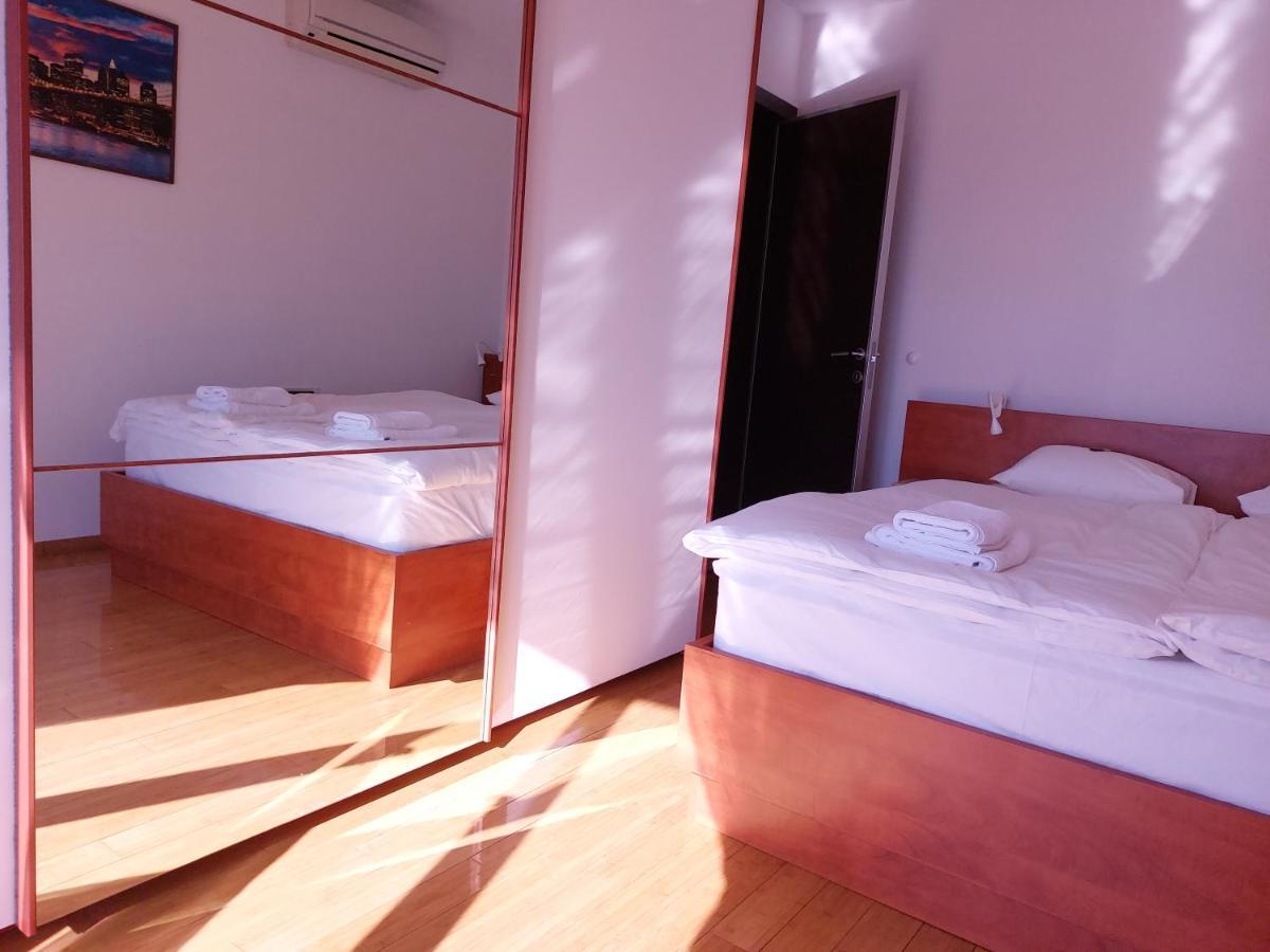 Starry Night - Smart Tv, Extra Big Bed, Big Bathtub, Private Parking, Sea View, Wifi, 2Bedrooms โวโลสโก ภายนอก รูปภาพ